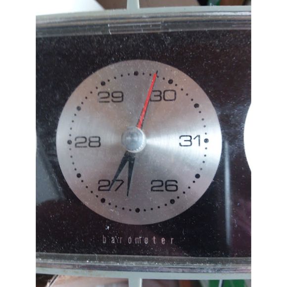 Made in USA Desktop Weather Station Hygrometer Barometer Thermometer - Picture 3 of 6